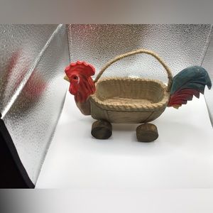 NWOT Perfect Spring Decoration Stunning Rooster on Wheels